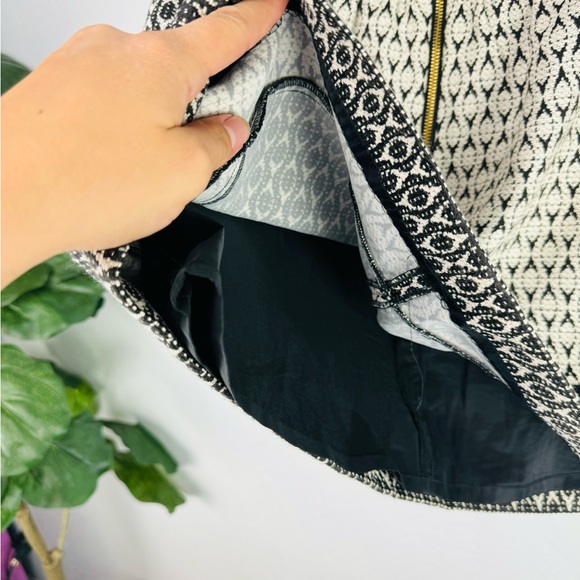 J Crew Black & White Geometric Pattern Eyelet Skirt - Picture 4 of 5